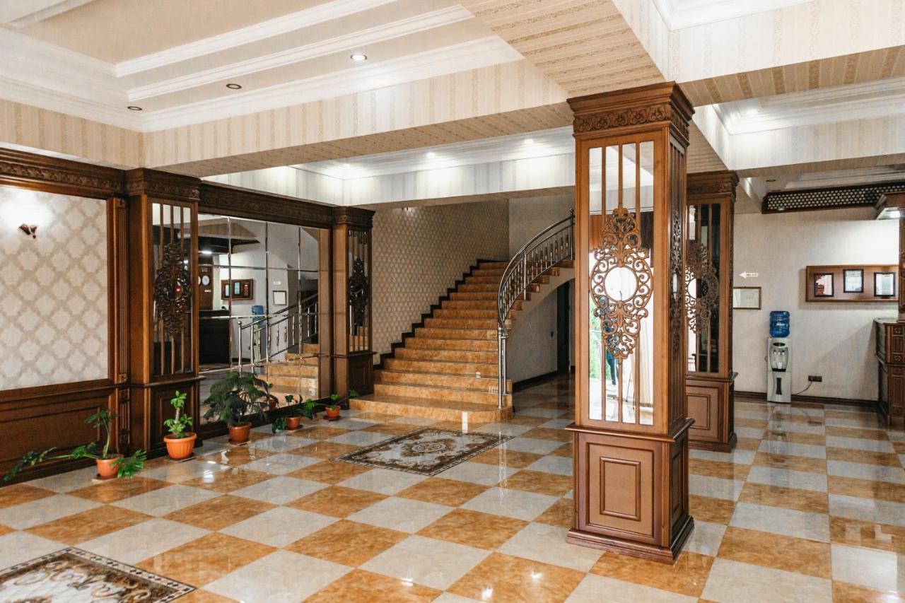 Buyuk Ipak Yo'Li Hotel Namangán Kültér fotó