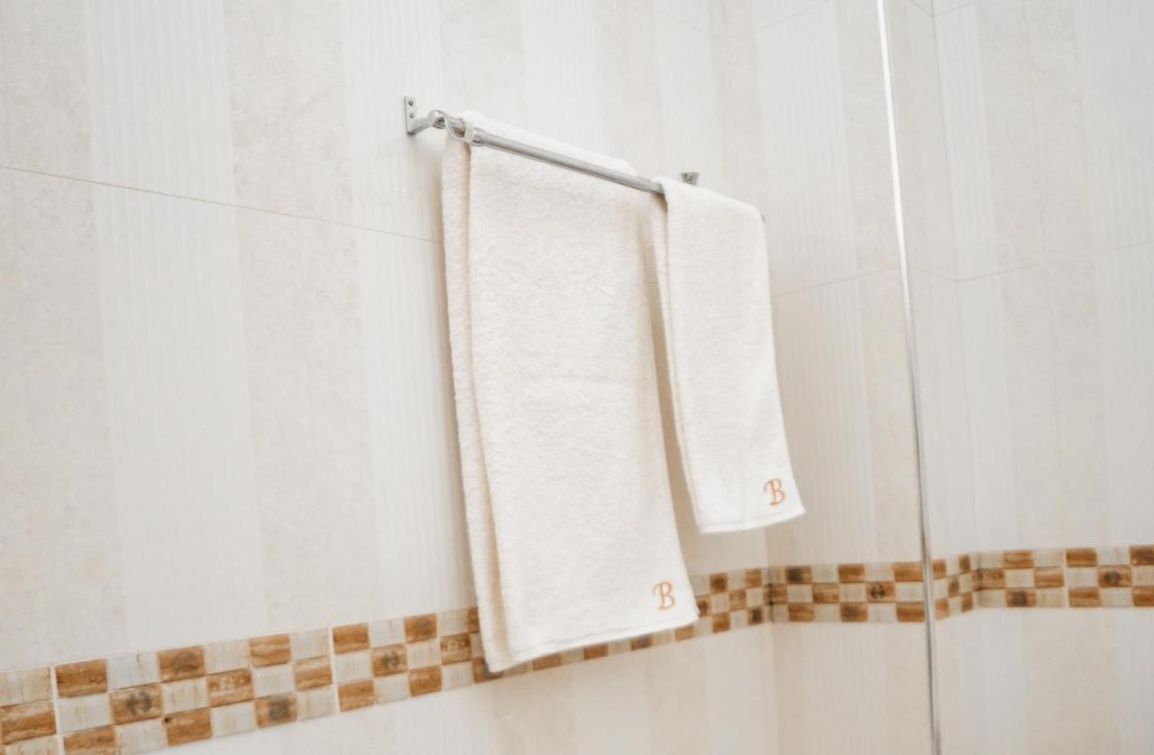 Buyuk Ipak Yo'Li Hotel Namangán Kültér fotó