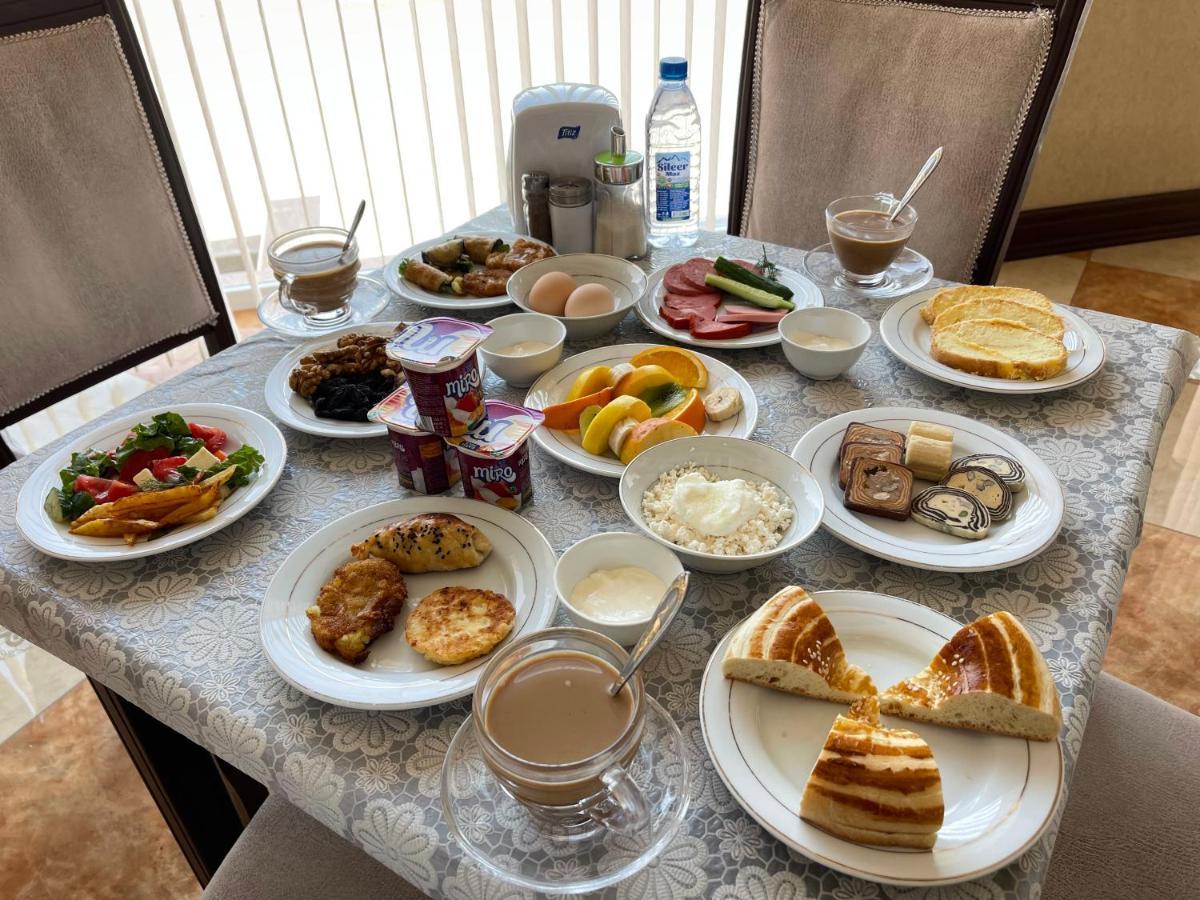 Buyuk Ipak Yo'Li Hotel Namangán Kültér fotó