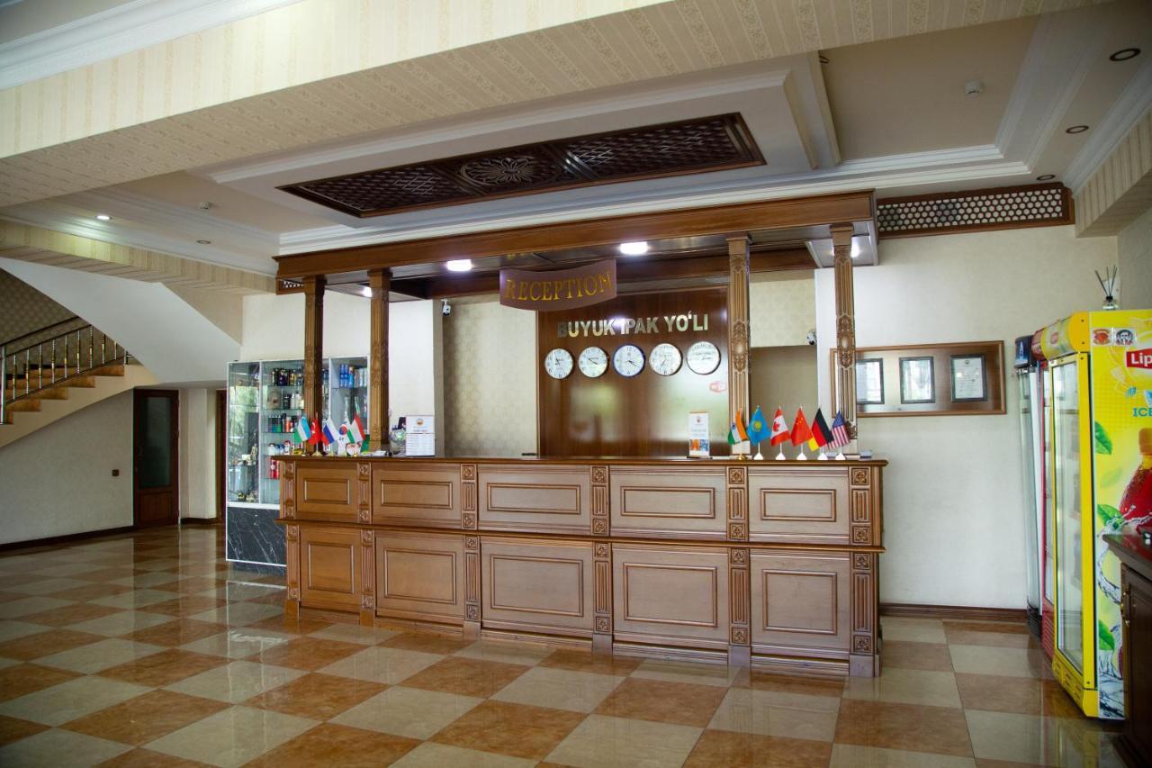 Buyuk Ipak Yo'Li Hotel Namangán Kültér fotó